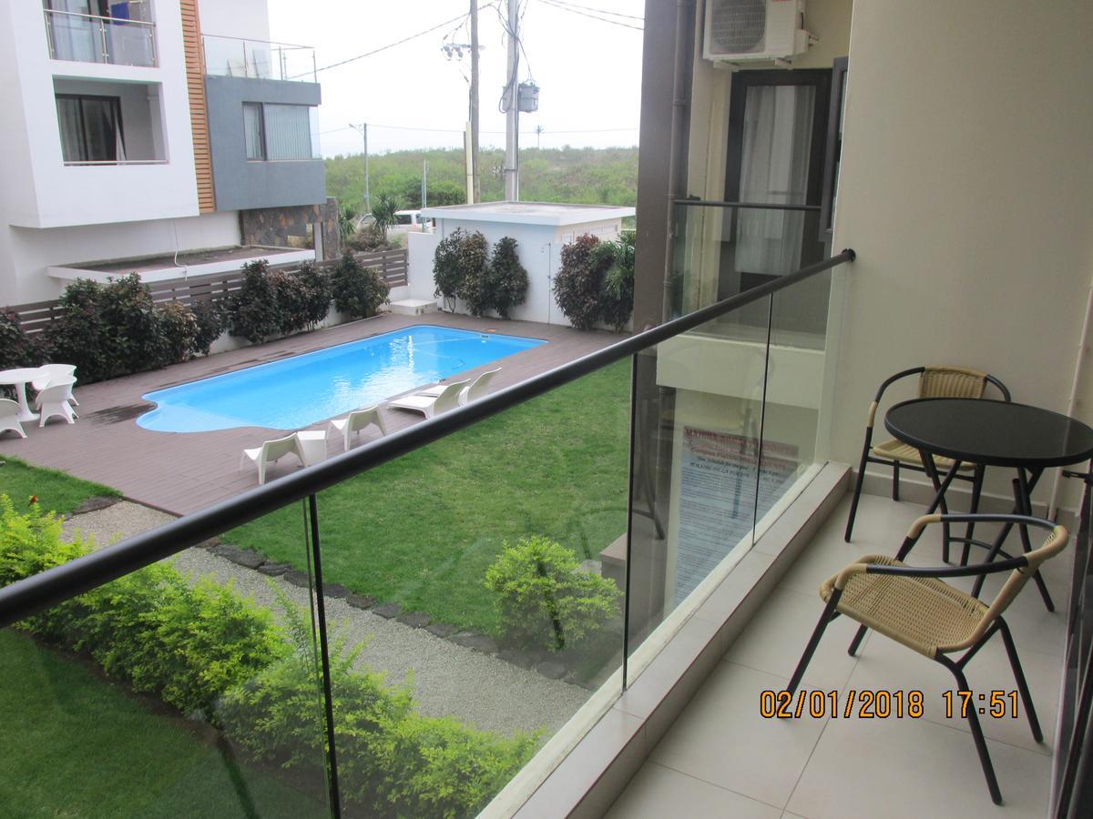 Mahina Sunset Heights Apartment Flic-en-Flacq Екстериор снимка