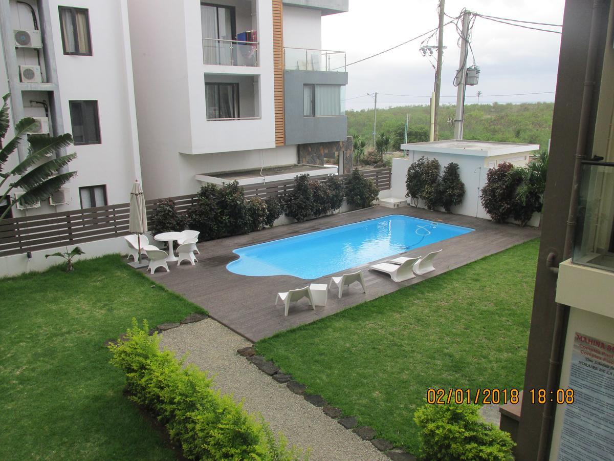 Mahina Sunset Heights Apartment Flic-en-Flacq Екстериор снимка