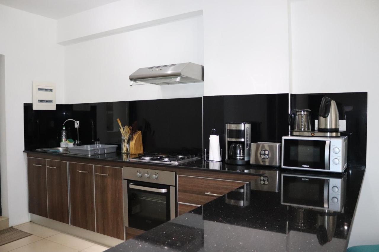 Mahina Sunset Heights Apartment Flic-en-Flacq Екстериор снимка
