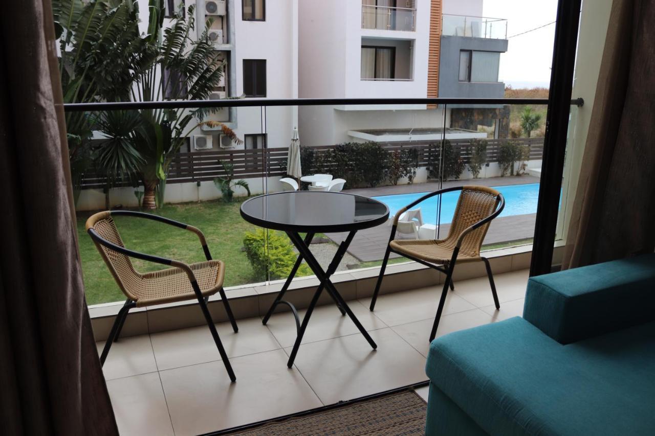 Mahina Sunset Heights Apartment Flic-en-Flacq Екстериор снимка